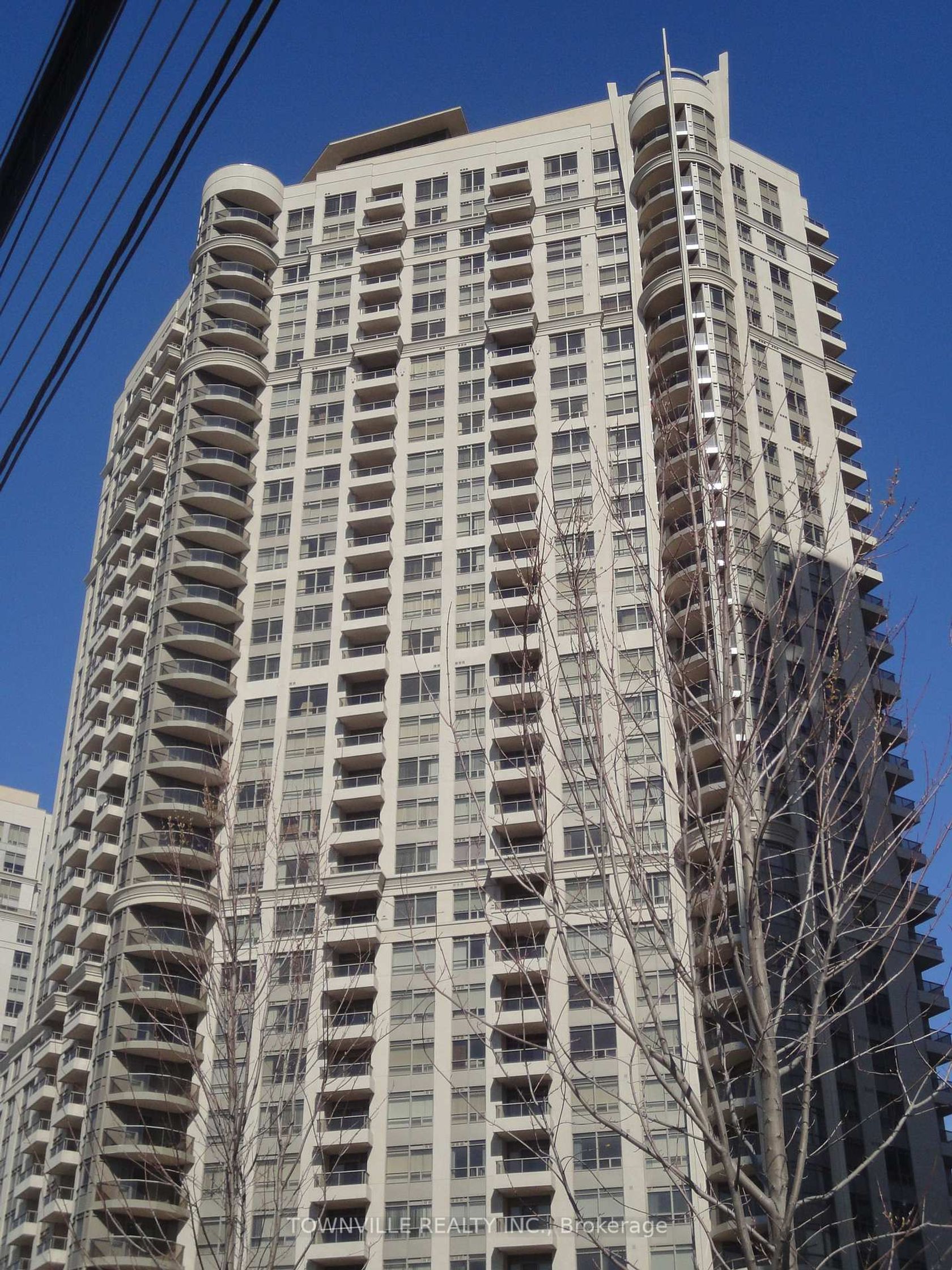 1912 - 310 Burnhamthorpe Road W, City Centre, Mississauga by Loree Meneguzzi Real Estate 1912 - 310 Burnhamthorpe Road W, City Centre, Mississauga