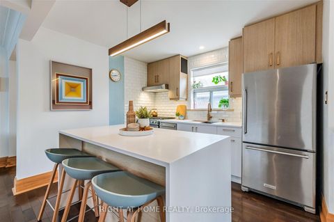 Photo 7 at 17 Claybrooke Street, Greenbrook, Toronto