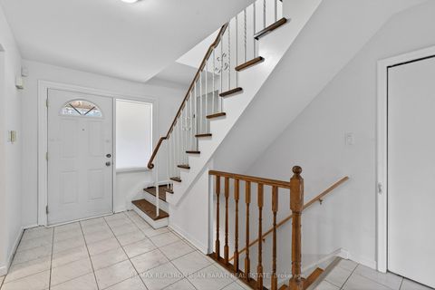 Photo 14 at 298 Newton Drive, Newtonbrook East, Toronto