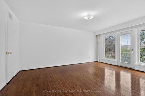 Photo 22 at 298 Newton Drive, Newtonbrook East, Toronto