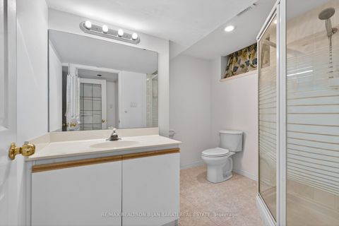 Photo 25 at 298 Newton Drive, Newtonbrook East, Toronto