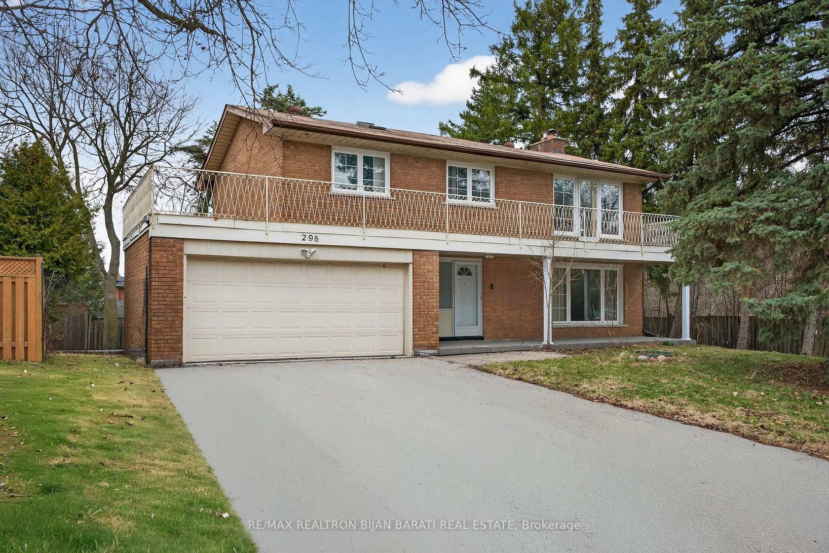 298 Newton Drive, Newtonbrook East, Toronto 