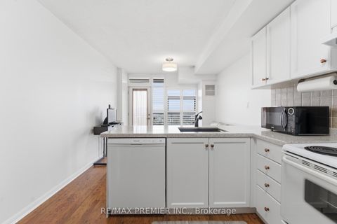 Photo 1 at 815 - 2464 Weston Road, Weston, Toronto
