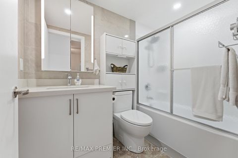 Photo 10 at 815 - 2464 Weston Road, Weston, Toronto