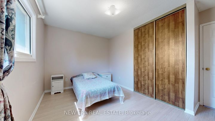 Photo 20 at 100 Cherry Hills Road, Glen Shields, Vaughan