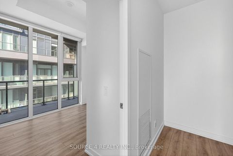 Photo 1 at 717 - 500 Dupont Street, Annex, Toronto