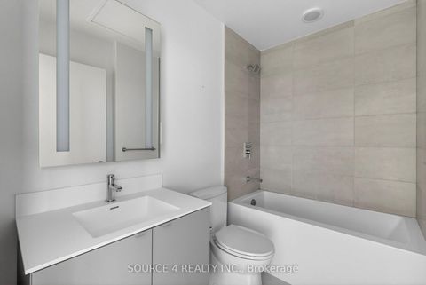 Photo 4 at 717 - 500 Dupont Street, Annex, Toronto