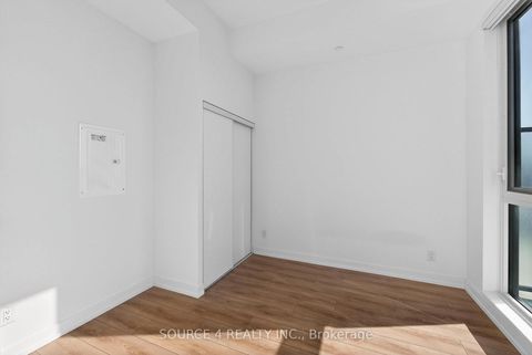 Photo 14 at 717 - 500 Dupont Street, Annex, Toronto