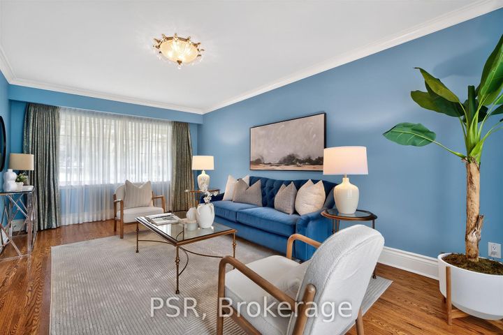 Photo 4 at 575 Patricia Drive, WO West, Oakville