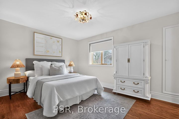 Photo 16 at 575 Patricia Drive, WO West, Oakville