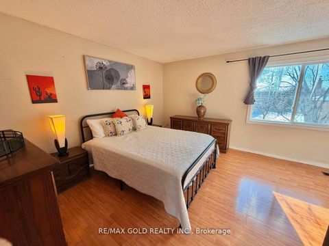 Photo 16 at 26 - 7707 Darcel Avenue, Malton, Mississauga