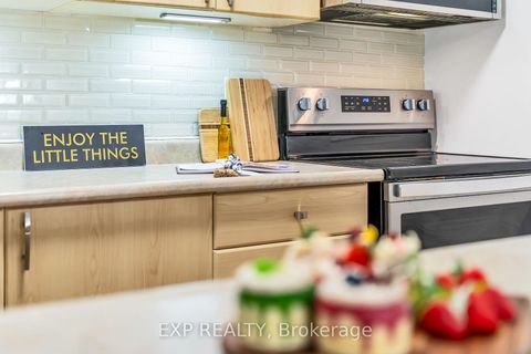 Photo 6 at 208 - 83 Aspen Springs Drive, Bowmanville, Clarington