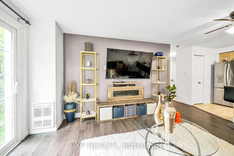 Photo 11 at 208 - 83 Aspen Springs Drive, Bowmanville, Clarington