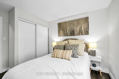 Photo 17 at 208 - 83 Aspen Springs Drive, Bowmanville, Clarington