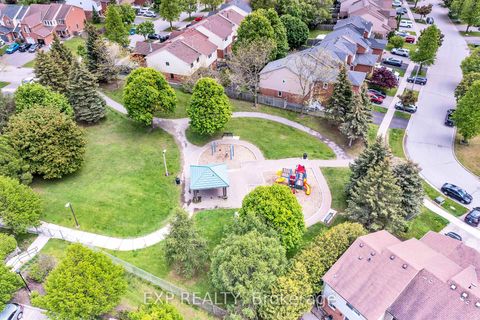 Photo 27 at 208 - 83 Aspen Springs Drive, Bowmanville, Clarington