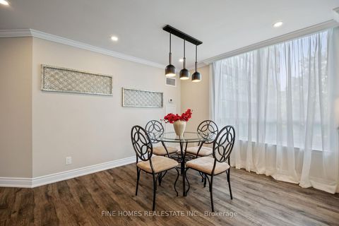 Photo 8 at 307 - 120 promenade Circle, Brownridge, Vaughan