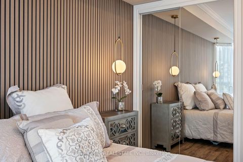 Photo 17 at 307 - 120 promenade Circle, Brownridge, Vaughan