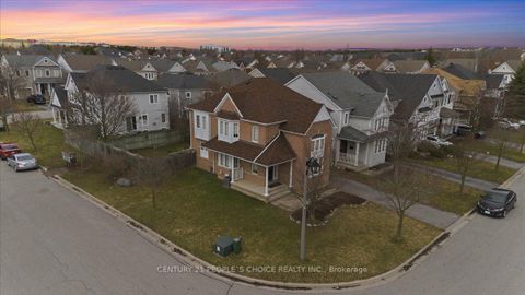 Photo 9 at 1456 Lyncroft Crescent, Taunton, Oshawa