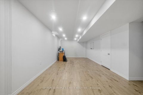 Photo 38 at 1456 Lyncroft Crescent, Taunton, Oshawa