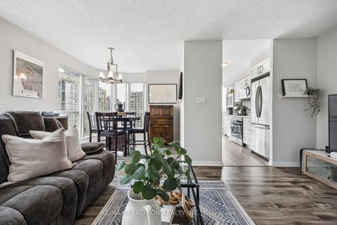 Photo 9 at 1602 - 23 Lorraine Drive, Willowdale West, Toronto