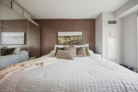 Photo 19 at 1602 - 23 Lorraine Drive, Willowdale West, Toronto