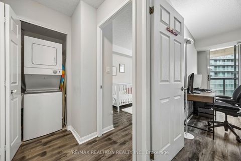 Photo 28 at 1602 - 23 Lorraine Drive, Willowdale West, Toronto