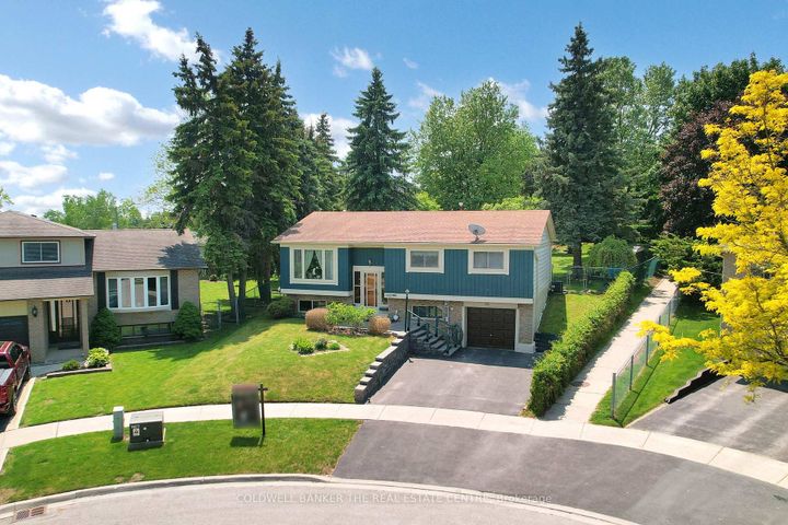 Photo 20 at 122 Valleyview Crescent W, Bradford, Bradford West Gwillimbury