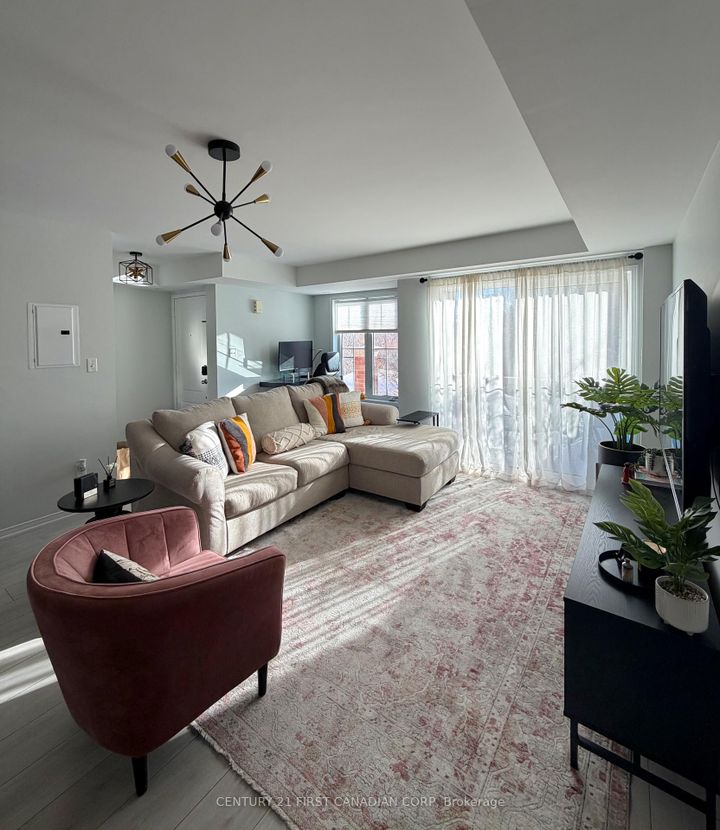 Photo 3 at 2 - 35 Hays Boulevard, RO River Oaks, Oakville