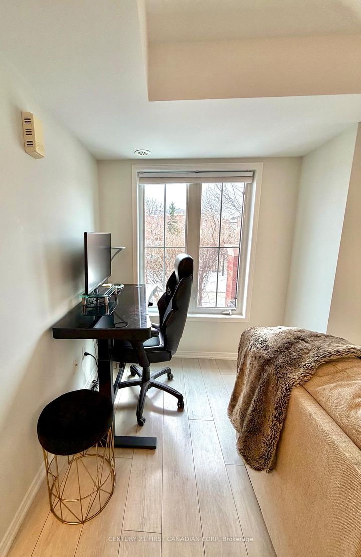 Photo 4 at 2 - 35 Hays Boulevard, RO River Oaks, Oakville