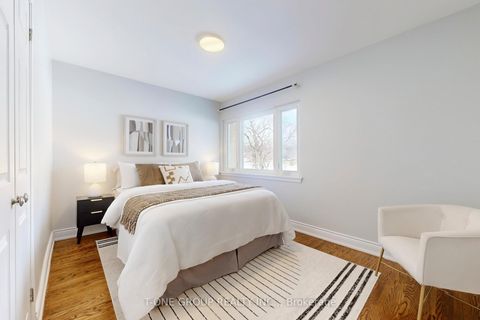 Photo 19 at 26 Balaby Crescent, Don Mills, Toronto