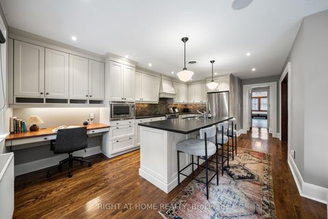 Photo 13 at 113 Eastbourne Avenue, Eglinton, Toronto