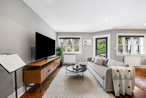 Photo 17 at 113 Eastbourne Avenue, Eglinton, Toronto