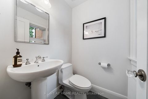 Photo 19 at 113 Eastbourne Avenue, Eglinton, Toronto