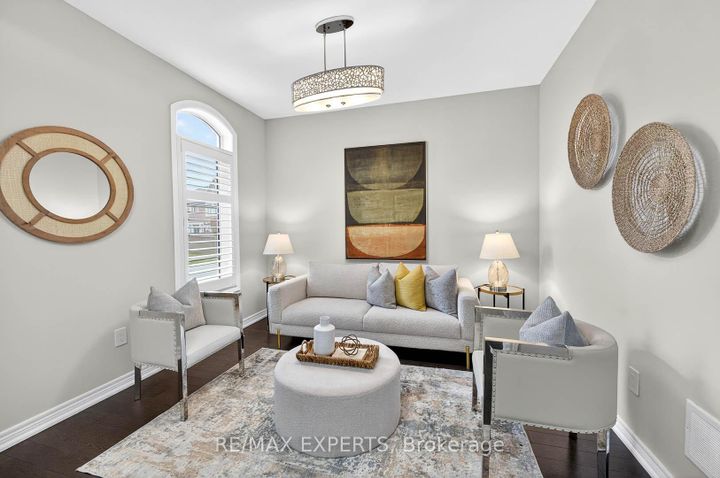 Photo 2 at 31 Gillis Road, Northwest Brampton, Brampton