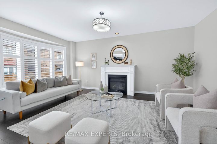 Photo 5 at 31 Gillis Road, Northwest Brampton, Brampton