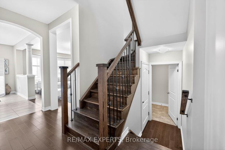 Photo 11 at 31 Gillis Road, Northwest Brampton, Brampton