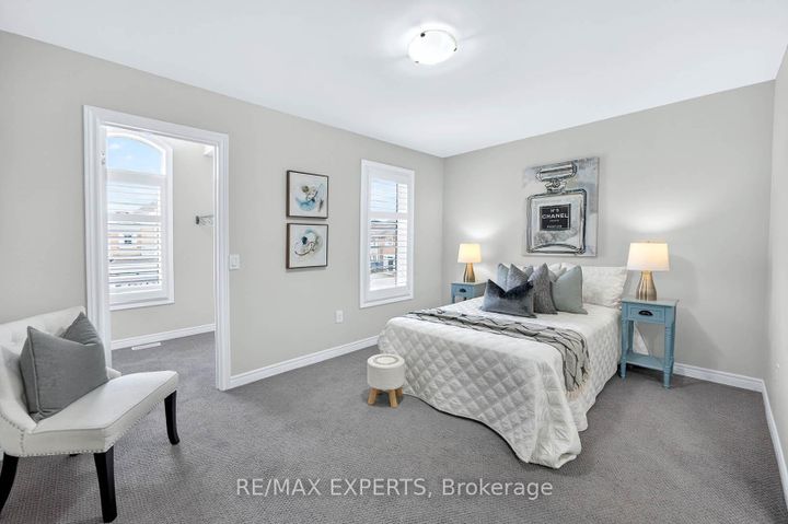 Photo 17 at 31 Gillis Road, Northwest Brampton, Brampton