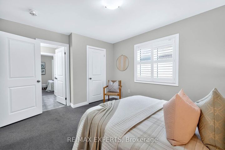 Photo 22 at 31 Gillis Road, Northwest Brampton, Brampton