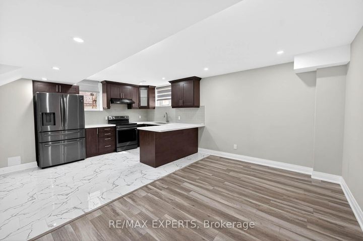 Photo 29 at 31 Gillis Road, Northwest Brampton, Brampton