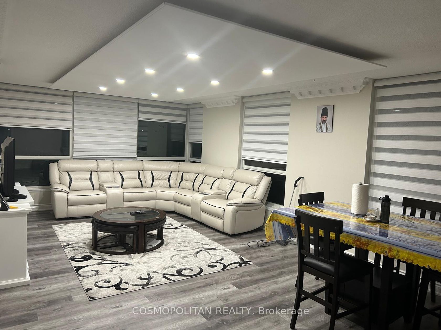 212 - 4727 Sheppard Avenue E, Malvern West, Toronto by Loree Meneguzzi Real Estate 212 - 4727 Sheppard Avenue E, Malvern West, Toronto