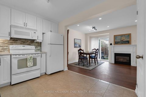 Photo 5 at 38 - 75 Prince William Way, Shore, Barrie