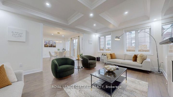 Photo 8 at 29 Frost Street, Northwest Brampton, Brampton