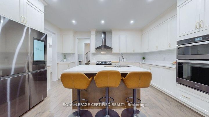 Photo 11 at 29 Frost Street, Northwest Brampton, Brampton