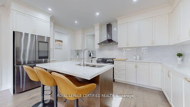 Photo 12 at 29 Frost Street, Northwest Brampton, Brampton