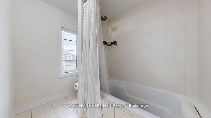 Photo 32 at 29 Frost Street, Northwest Brampton, Brampton