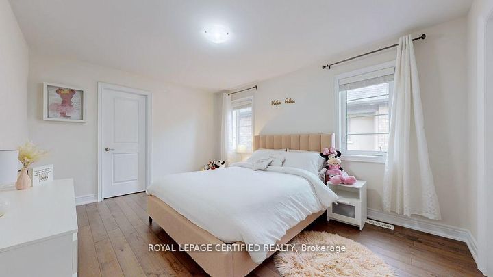 Photo 34 at 29 Frost Street, Northwest Brampton, Brampton