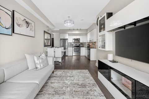 Photo 13 at 423 - 3600 Highway 7, Vaughan Corporate Centre, Vaughan