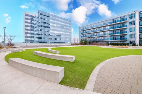 Photo 47 at 423 - 3600 Highway 7, Vaughan Corporate Centre, Vaughan