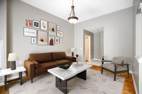 Photo 12 at 109 - 2502 Rutherford Road, Maple, Vaughan