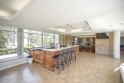 Photo 44 at 109 - 2502 Rutherford Road, Maple, Vaughan